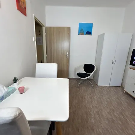 Peaceful - Centre In 10 Min Appartamento Praga